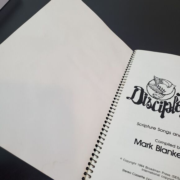 Disciple Youth Songs Scripture Songs and Choruses Spiral Bound Mark Blankenship - Picture 4 of 12